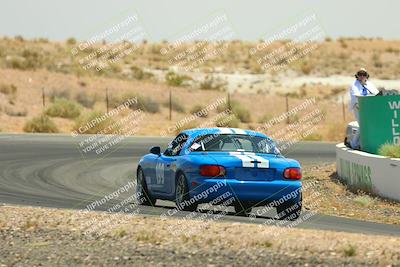 media/May-31-2025-CalClub SCCA (Sat) [[2c1a04e1ee]]/Qualifying/Group 5/Turn 4/